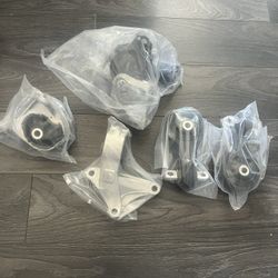 Honda Cr-V 5 Pcs Motor Mounts