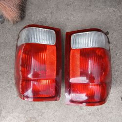 04-11 Ford ranger breaklights