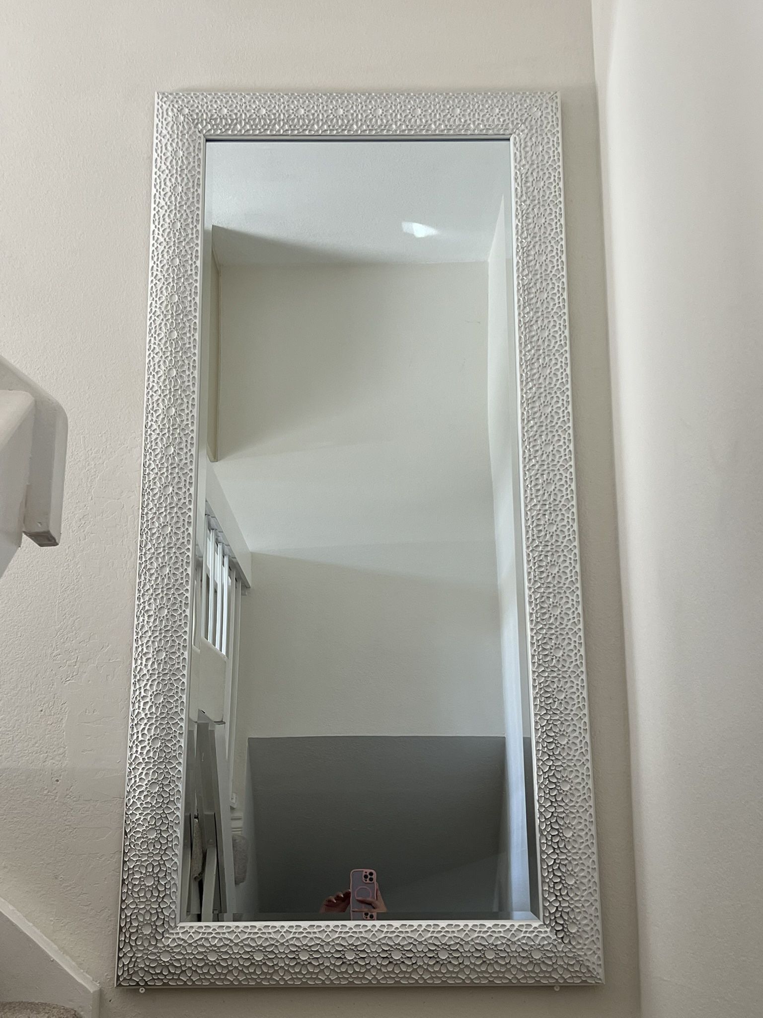 White Silver Mirror