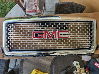 Front Grille On 2014 GMC 1500
