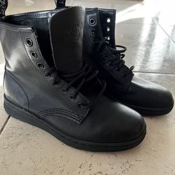 Women’s Boots