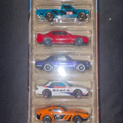Hot wheels Nissan 5 pack