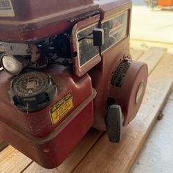 5hp Briggs and Stratton Motor