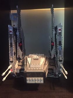 Lego Star Wars Kylo Ren ship