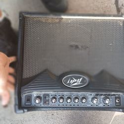 Peavy Guitar Amp
