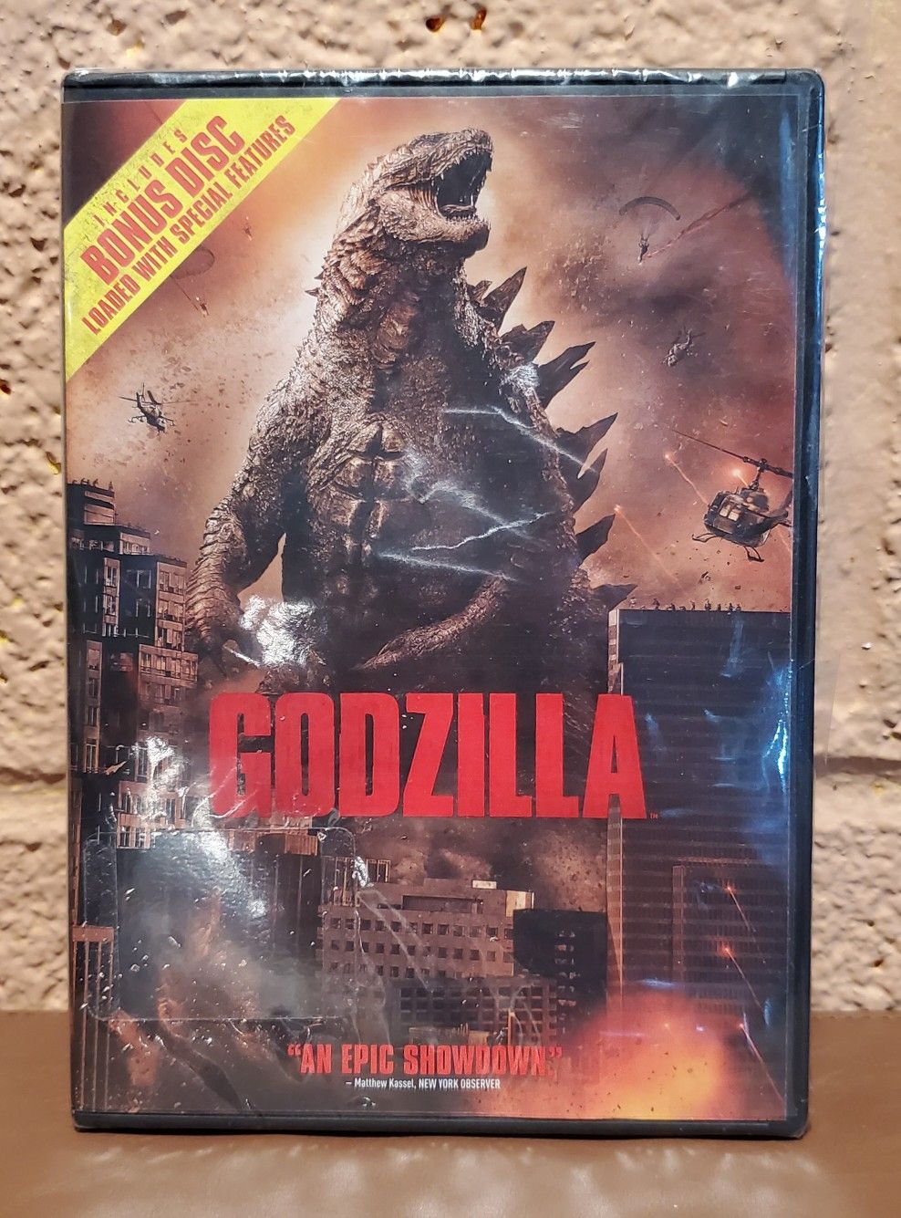 Godzilla (DVD, 2014, 2-Disc Set)