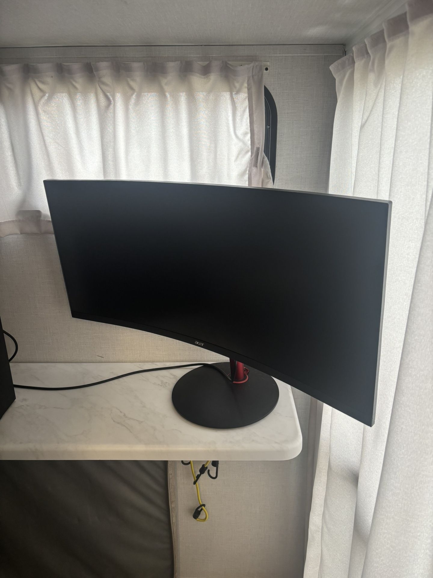 34” Ultra Wide Screen Monitor
