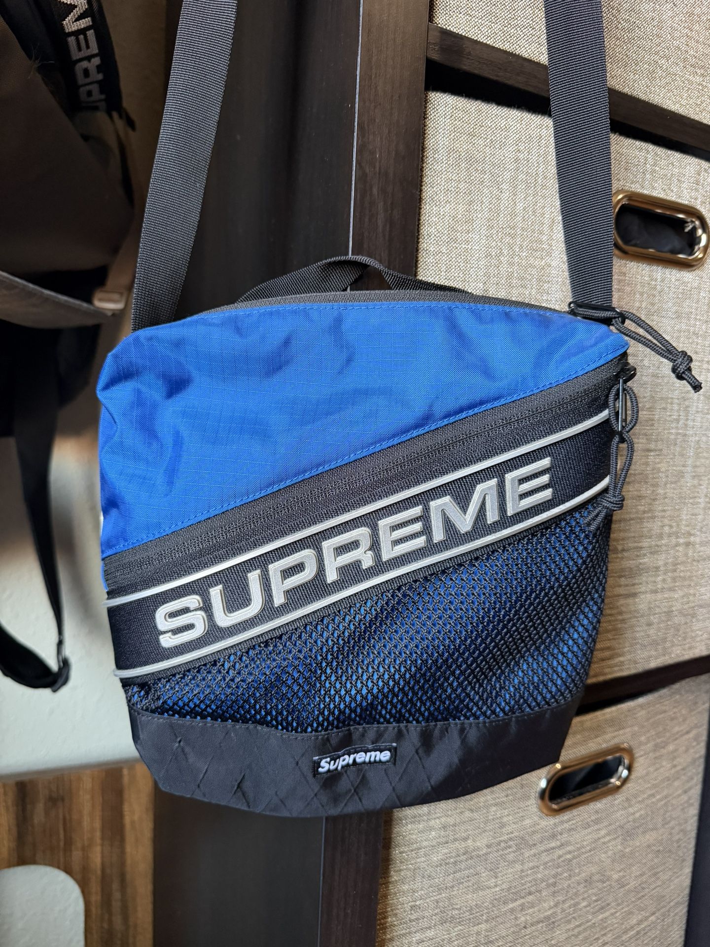 Supreme Shoulder bag