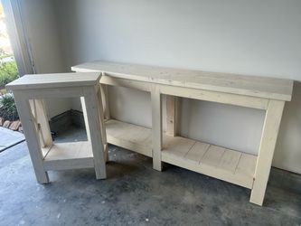 Entryway Table Set