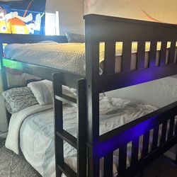 Full Over Full Bunk Bed 