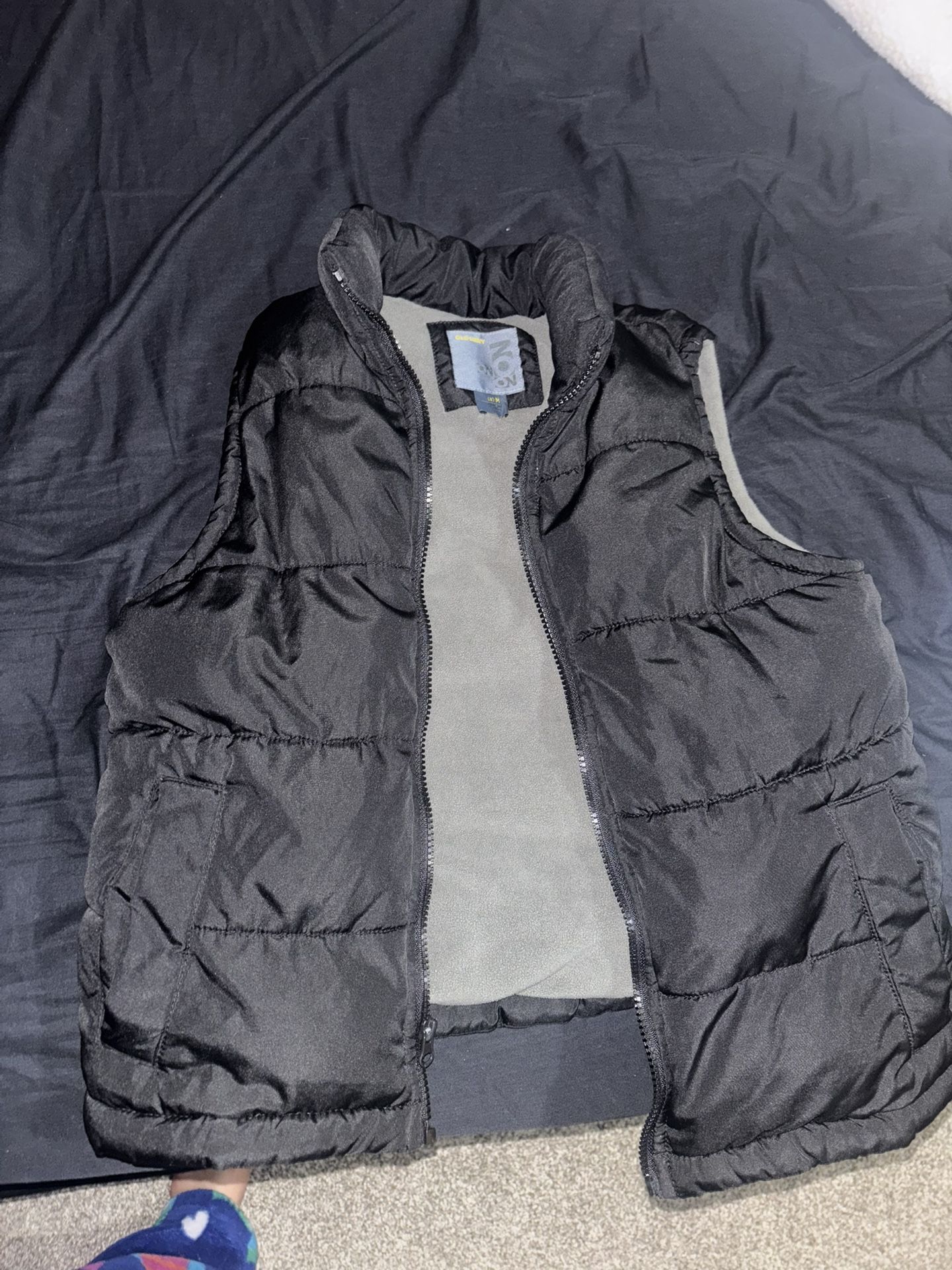 Boys Black puffer Vest