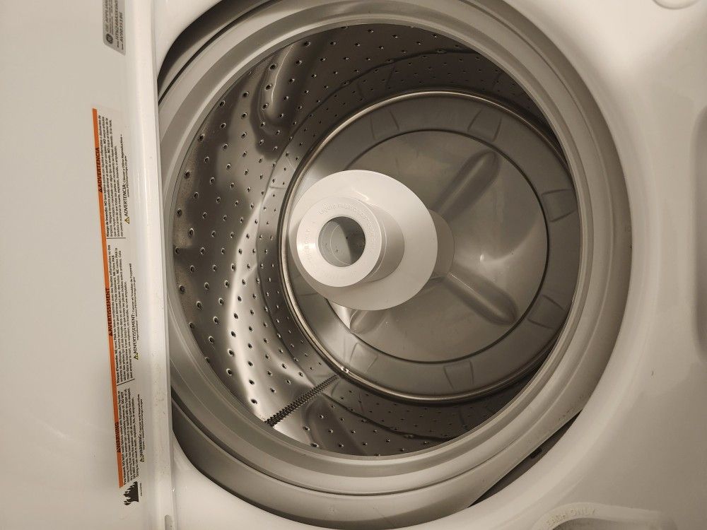 Hot Point Washer And Dyer Set