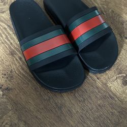 Gucci Slide 