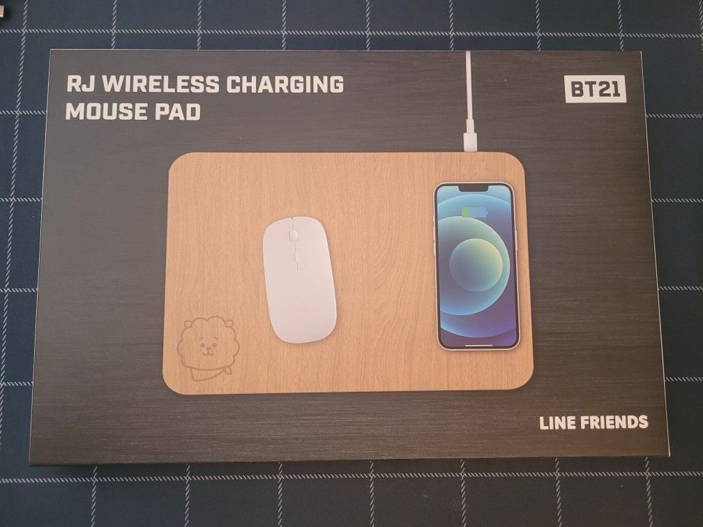 BTS wireless charging mouse pad bt21