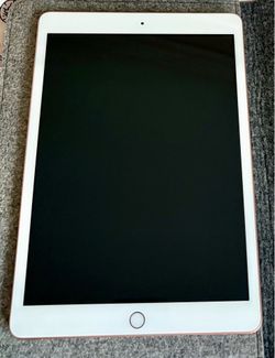 iPad 8th Generation 32 gb Rose Gold WiFi