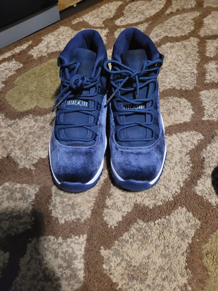 Womens Jordan 11s
