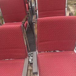 Very Nice Chrome Frame  Upholstered Chairs Great Clean Condition 