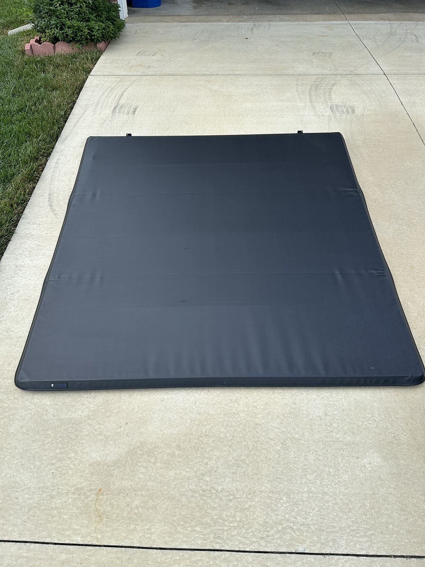 Tyger autoTonneau cover