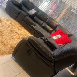 🇺🇸🇺🇸SIZZLING SUMMER SAVINGS: Brand new furniture at wholesale prices. Low prices in Florida. Furniture Distribution Center-ST PETE!     HUGE PRE T