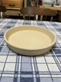Pampered Chef Stoneware 11” Round Deep Dish Baker