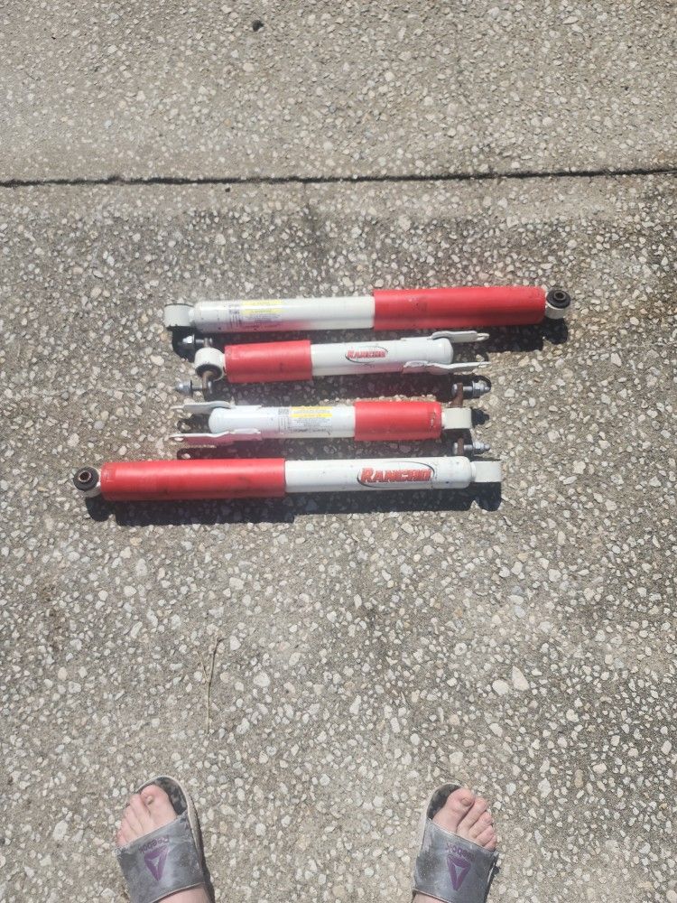 RANCHO QUARTER TON SHOCKS