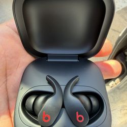 BEATS FIT PRO (NOISE CANCELLATION)