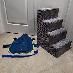 Pet Bundle: Cloth Stairs, Rain Jacket And Chuck-it Ring Thrower