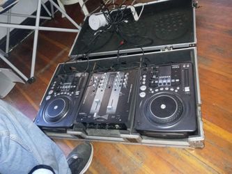 dj unit