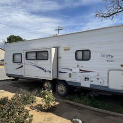 2003 Tahoe Widelite FB23 Travel Trailer 