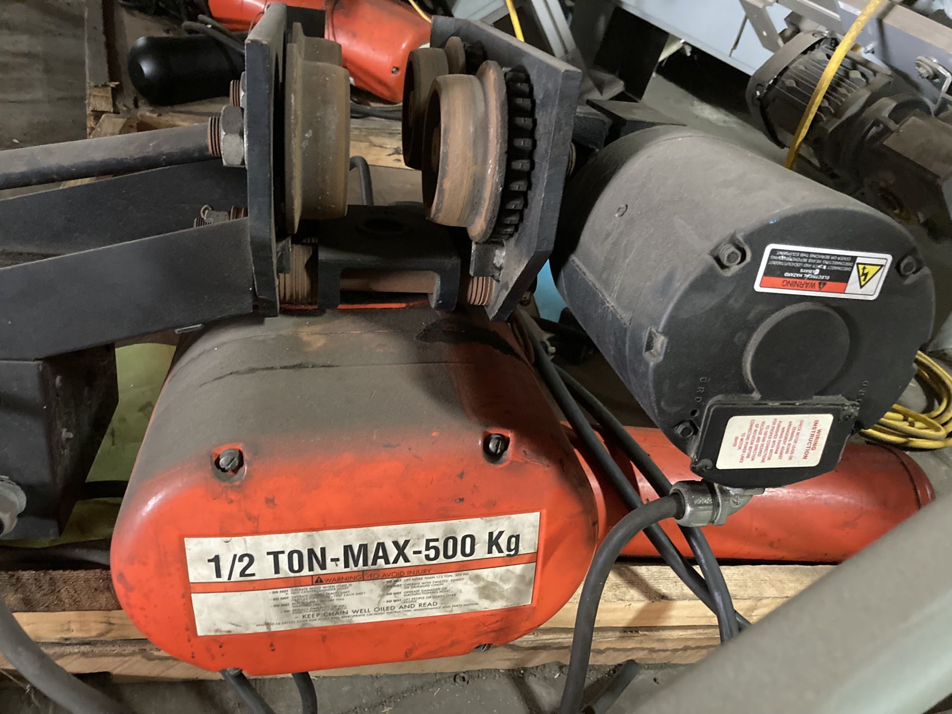 1/2 Ton Hoist
