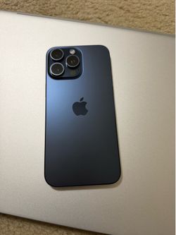 I phone 15 Pro Max - 256GB- fully unlocked