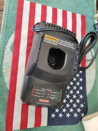 Brand new Craftsman charger see pics