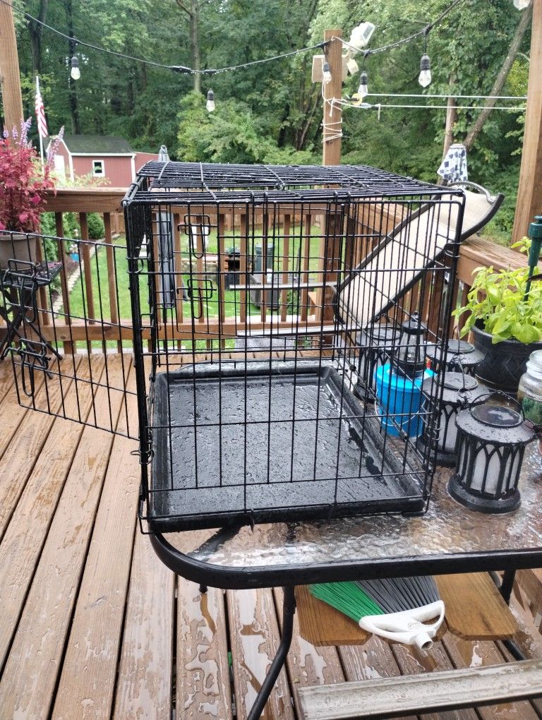 Small Dog / Animal Crate. 