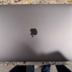 Selling MacBook
