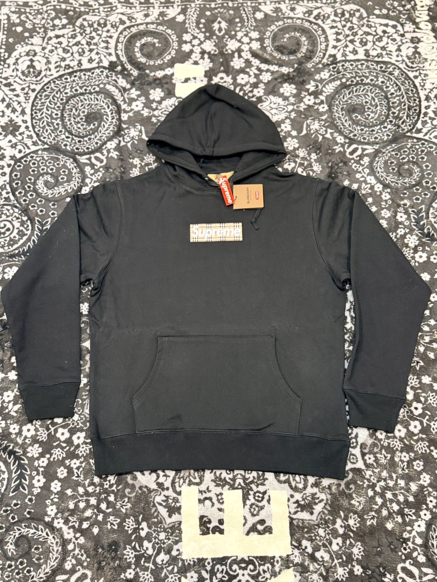 supreme/Burberry Hoodie