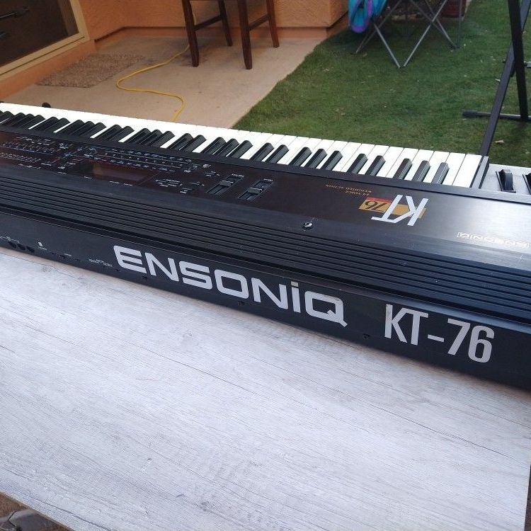 Ensoniq KT76 for Sale in Phoenix, AZ - OfferUp