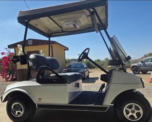 48 VOLT CLUB CAR GOLF CART - CLEAN CART