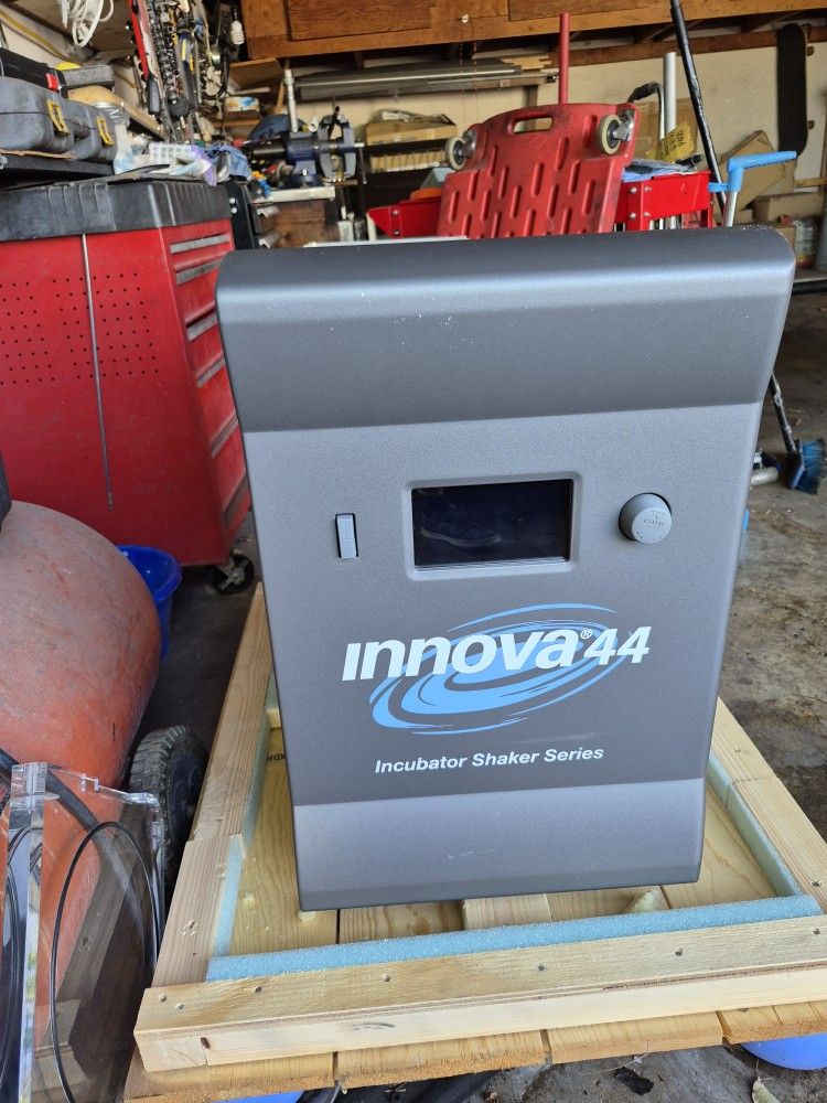 Innona 44r Shaker Refrigerated Cabinet