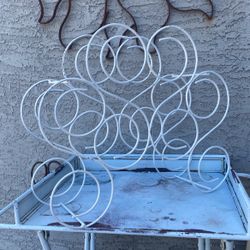 Distressed Shabby Chick Wine Rack For 8 Bottles If You Count The Two End Ones. 