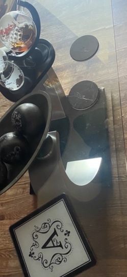 Glass Coffee Table 125 Like New