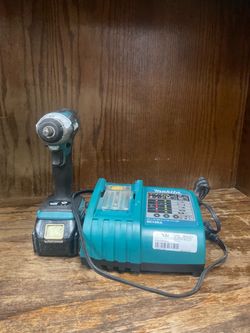 Makita Drill W/ 18V Battery & Charger