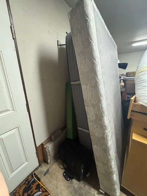 Queen Sized Bed And Box Spring