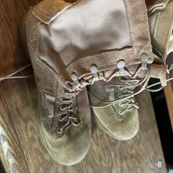 desert tan tactical work boots