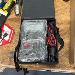 EX-TECH Voltage Meger