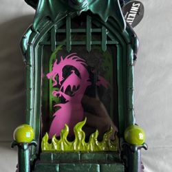 Disney villains X Bath & Body Works, maleficent shadowbox candle holder
