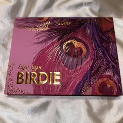 Eyeshadow makeup palette by Colourpop