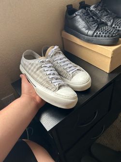 Burberry shoes