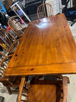 Dining table and 5chairs