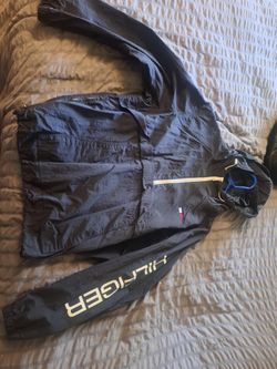 Tommy Hilfiger Men's Windbreaker (XL)