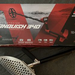 Like New Metal Detector With Scoop 